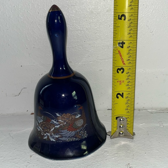Vintage Glass Bell - Picture 4 of 6